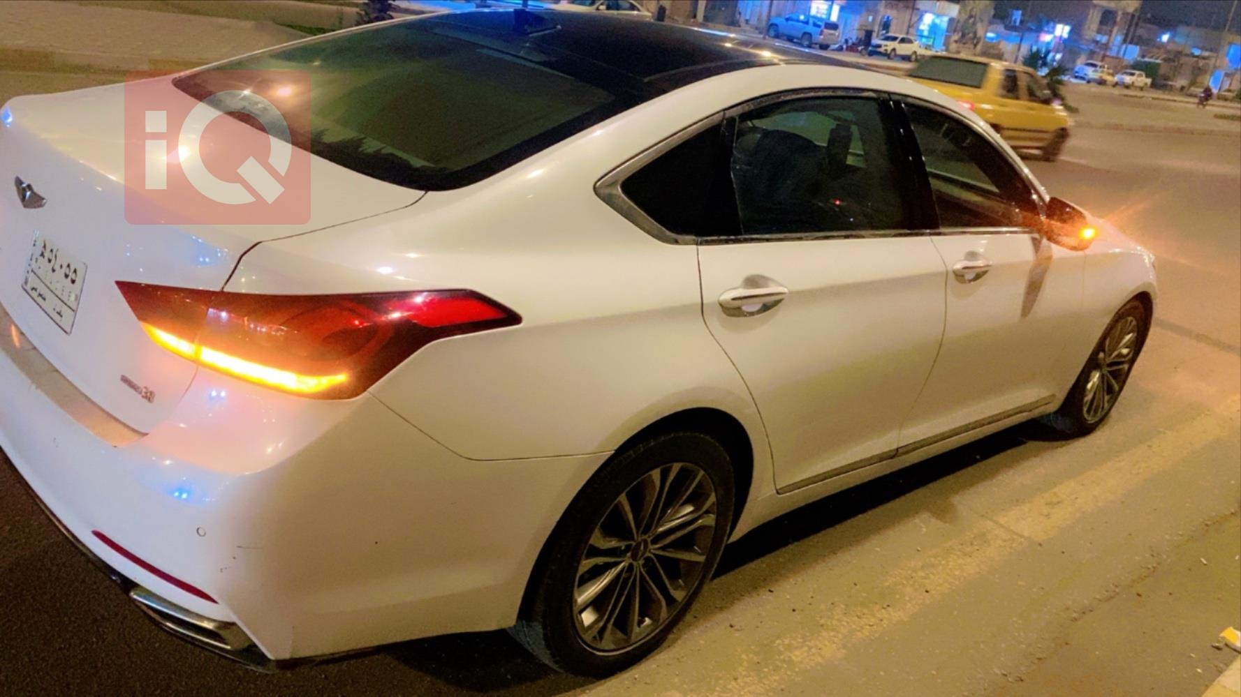 جنسس G80